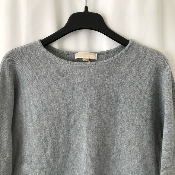 Micheal micheal kors gray long sleeve  sweater size medium Zipper sides - Picture 2 of 11
